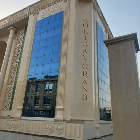 גרייטר נוידה Hotel Holiday Grand מראה חיצוני תמונה